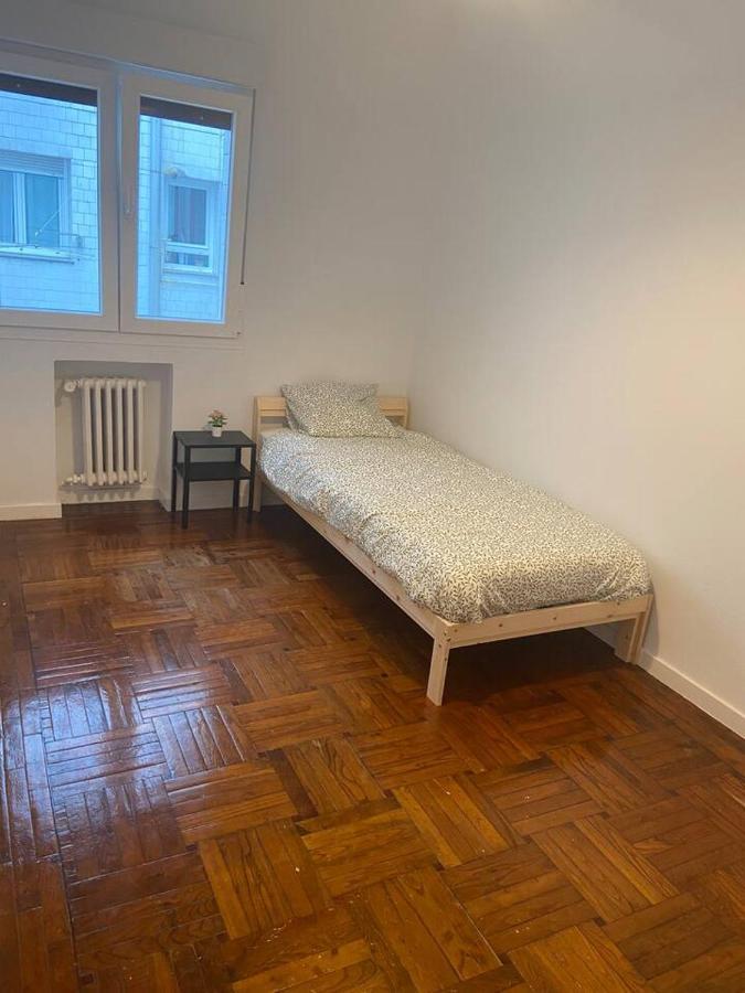 Amplio Apartamento En La Arena, 4 Hab Gijón Eksteriør bilde
