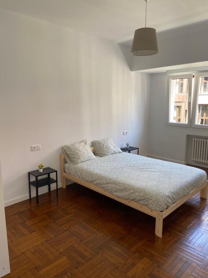 Amplio Apartamento En La Arena, 4 Hab Gijón Eksteriør bilde